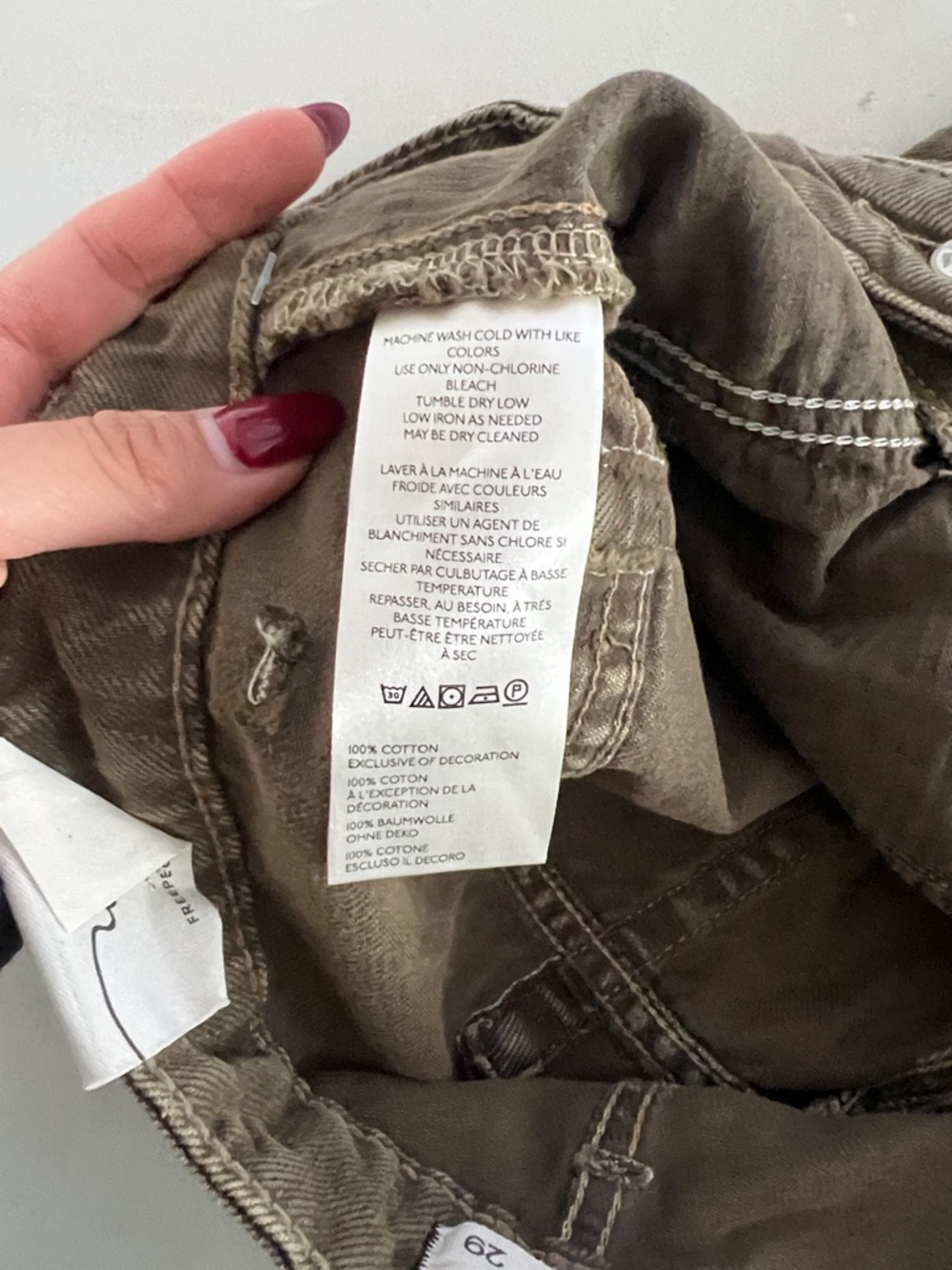 Free People Willow Floral Embroidered Jeans Size 28 Boho NEW - Picture 6 of 8